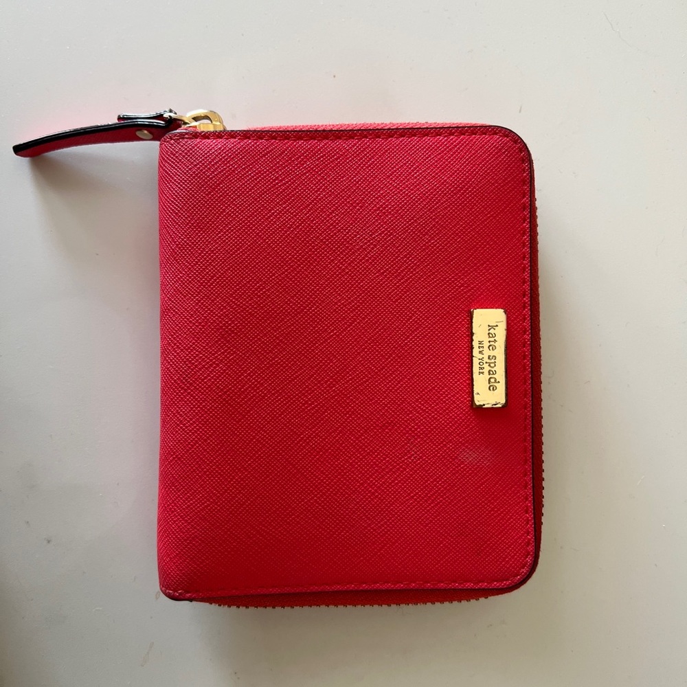 Kate Spade Zipper Wallet